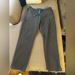 Yola skinny scrub pants